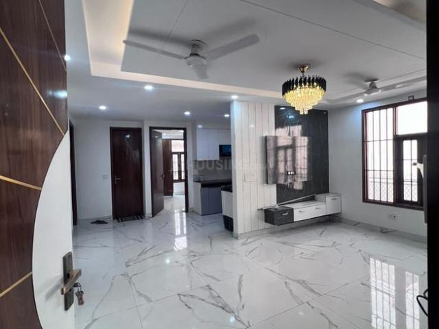 4 BHK Apartment in Mahavir Enclave for resale New Delhi. The reference number is 20131693