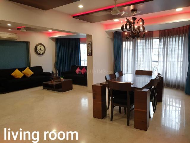 4 BHK Apartment in Mahim for resale Mumbai. The reference number is 20803439