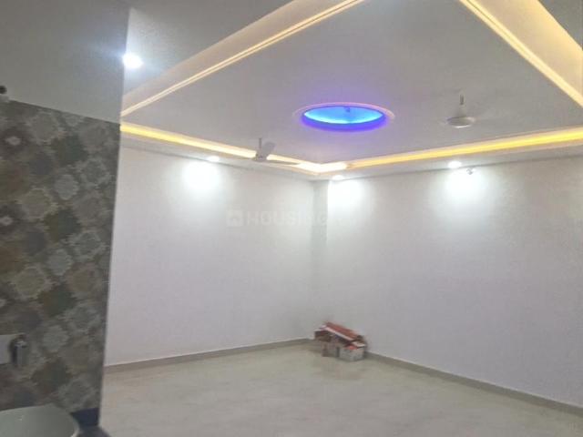 4 BHK Apartment in Mahmoorganj for rent Varanasi. The reference number is 20319631