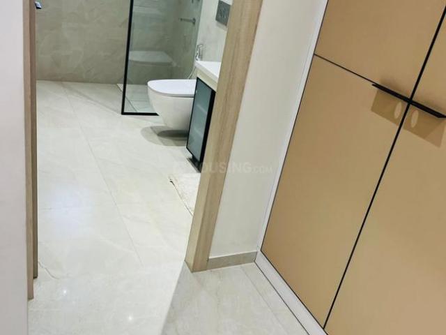 4 BHK Apartment in Mahurali for resale Ghaziabad. The reference number is 19355553