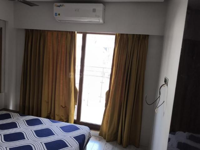 4 BHK Apartment in Malad East for rent Mumbai. The reference number is 19809429