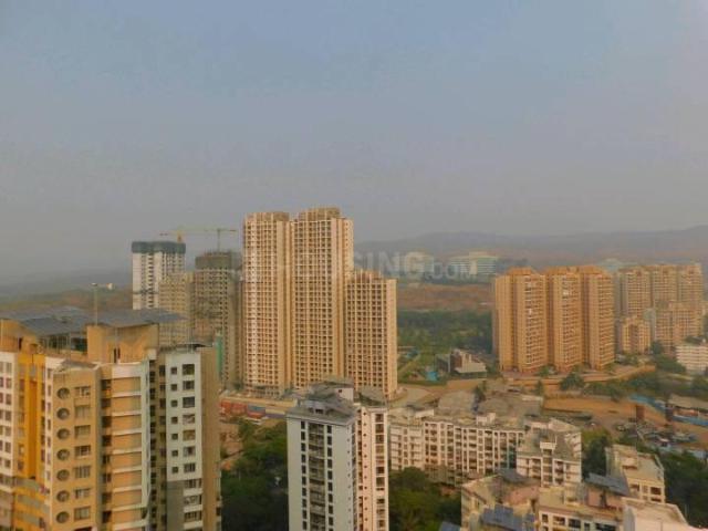 4 BHK Apartment in Malad East for resale Mumbai. The reference number is 19914499