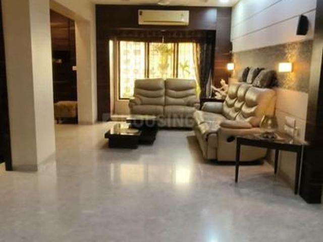 4 BHK Apartment in Malad West for rent Mumbai. The reference number is 20886624
