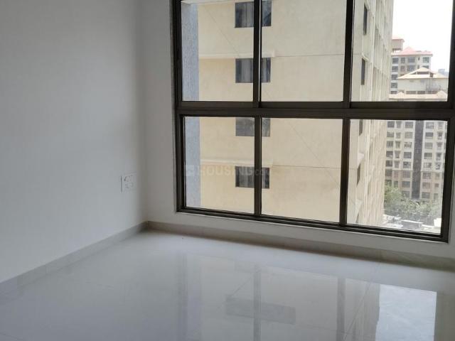 4 BHK Apartment in Malad West for resale Mumbai. The reference number is 17945622