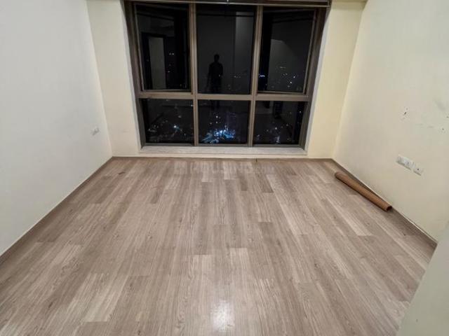 4 BHK Apartment in Malad West for resale Mumbai. The reference number is 20536833