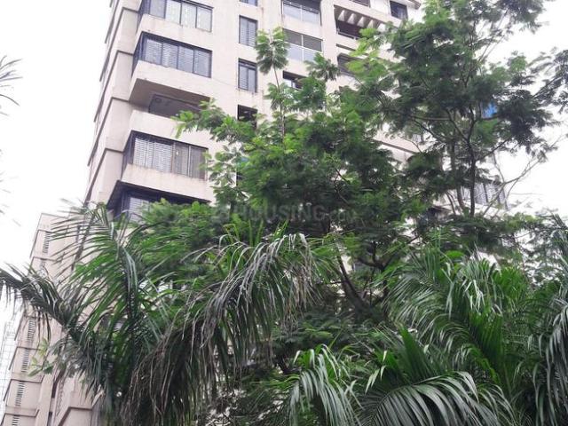 4 BHK Apartment in Malad West for resale Mumbai. The reference number is 20672266
