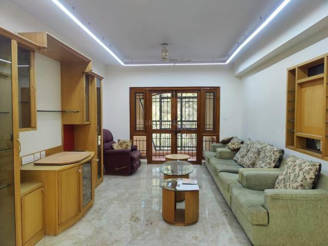 4 BHK Apartment in Malleswaram for rent Bengaluru. The reference number is 20238850
