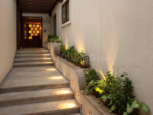 4 BHK Apartment in Malleswaram for resale Bengaluru. The reference number is 19069890