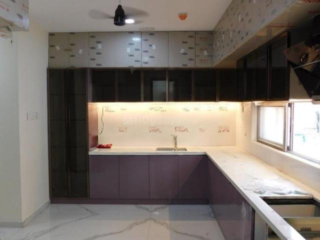 4 BHK Apartment in Manchirevula for rent Hyderabad. The reference number is 20603331