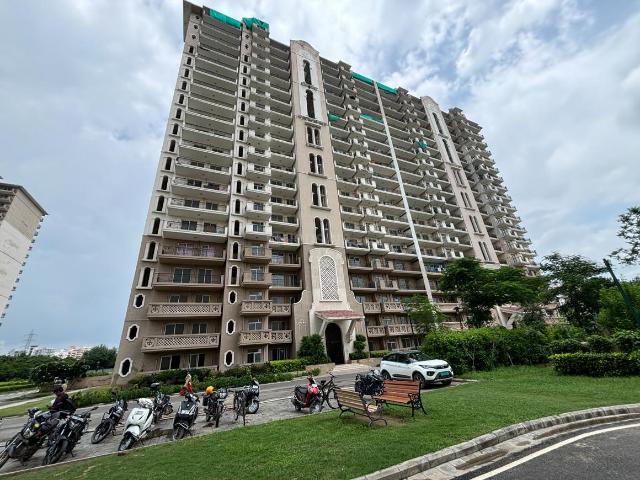 4 BHK Apartment in Manesar for resale Gurgaon. The reference number is 20937168