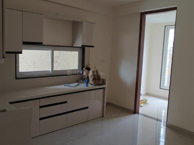 4 BHK Apartment in Manish Nagar for rent Nagpur. The reference number is 18068570