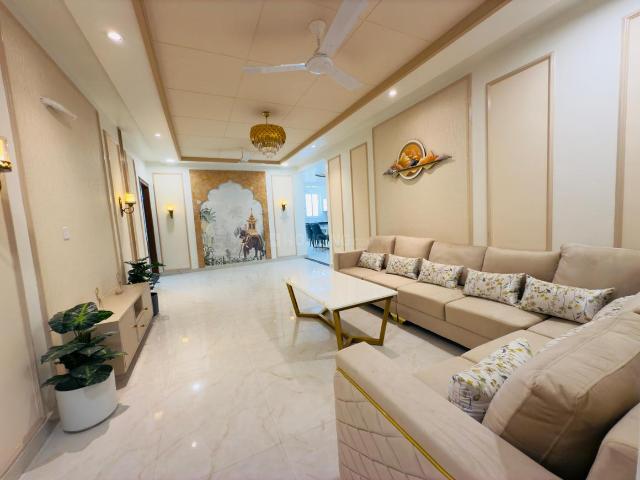 4 BHK Apartment in Mansarovar Extension for resale NH 8 Jaipur. The reference number is 16452739
