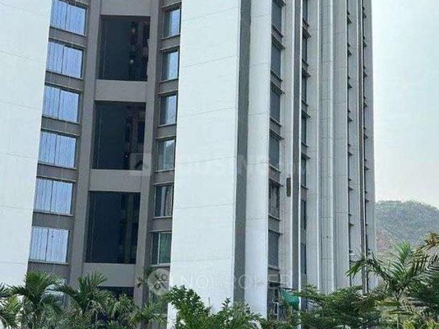 4 BHK Apartment in Mulund West for resale Mumbai. The reference number is 11322085