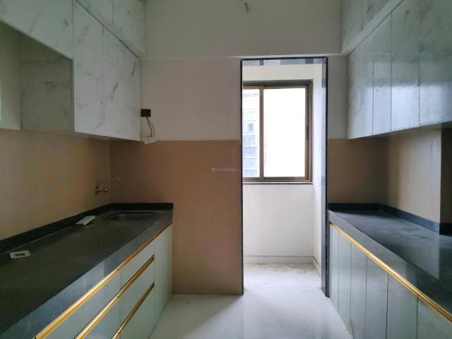 4 BHK Apartment in Mulund West for resale Mumbai. The reference number is 16435326