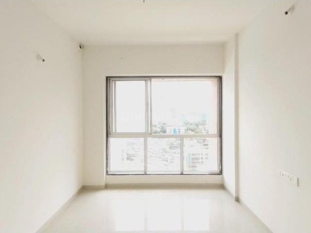 4 BHK Apartment in Mulund West for resale Mumbai. The reference number is 19467408
