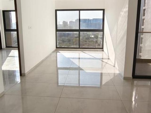4 BHK Apartment in Mundhwa for resale Pune. The reference number is 19947730