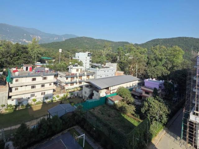 4 BHK Apartment in Mussoorie Road for rent Dehradun. The reference number is 20412270