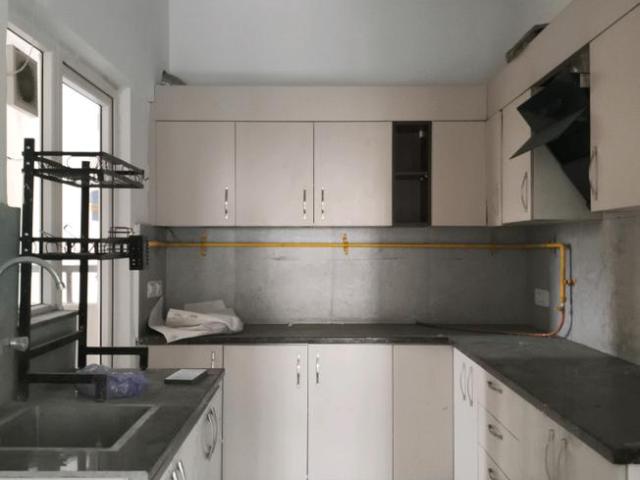 4 BHK Apartment in Noida Extension for rent Greater Noida. The reference number is 17472241