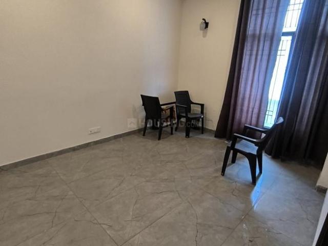 4 BHK Apartment in Noida Extension for rent Greater Noida. The reference number is 19736590