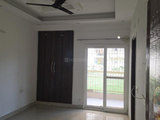 4 BHK Apartment in Noida Extension for rent Greater Noida. The reference number is 19971310