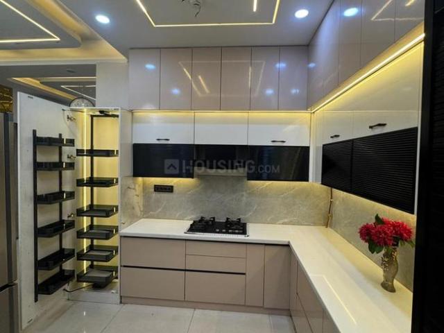 4 BHK Apartment in Noida Extension for rent Greater Noida. The reference number is 20519554