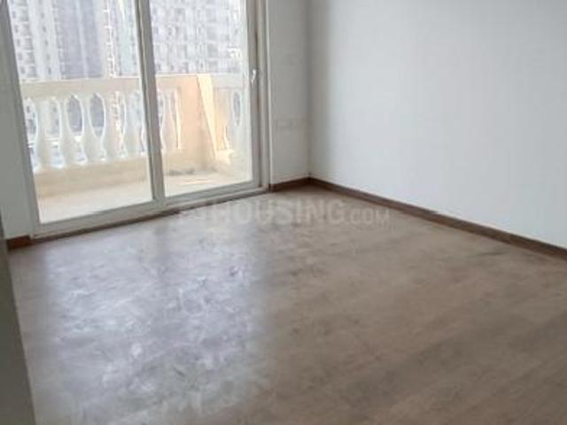 4 BHK Apartment in Noida Extension for rent Greater Noida. The reference number is 20207645
