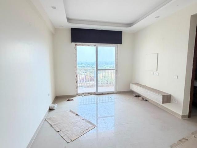 4 BHK Apartment in Noida Extension for rent Greater Noida. The reference number is 20347807