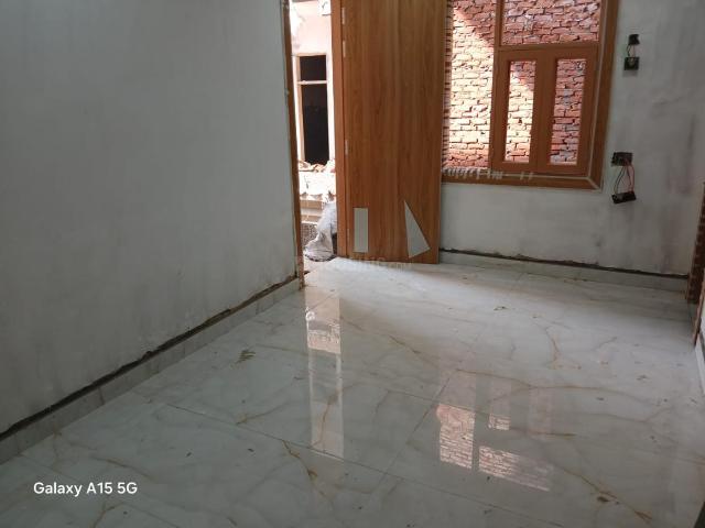4 BHK Apartment in Noida Extension for resale Greater Noida. The reference number is 19445387