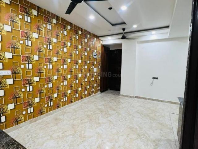 4 BHK Apartment in Noida Extension for resale Greater Noida. The reference number is 19419356