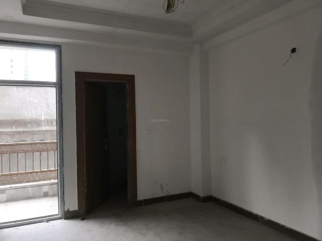 4 BHK Apartment in Noida Extension for resale Greater Noida. The reference number is 19763180