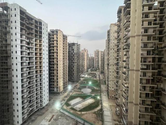 4 BHK Apartment in Noida Extension for resale Greater Noida. The reference number is 20032070