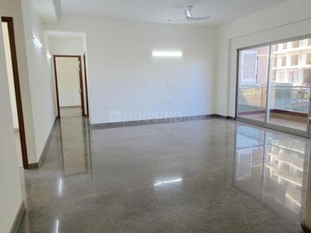 4 BHK Apartment in Noida Extension for resale Greater Noida. The reference number is 20348090