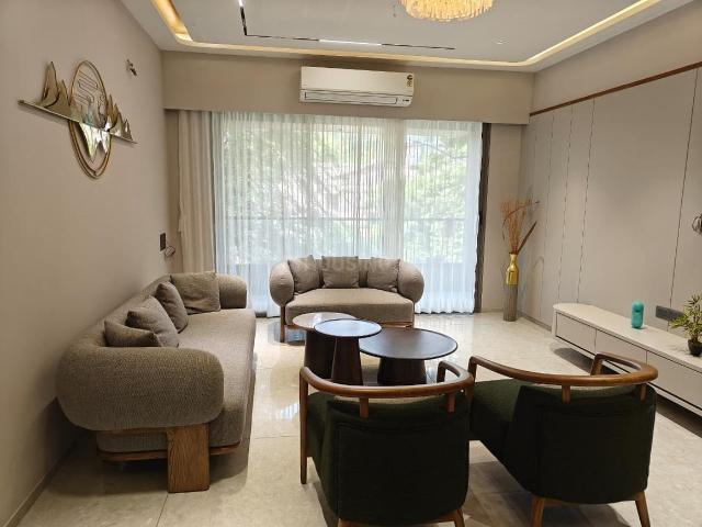 4 BHK Apartment in Navrangpura for resale Ahmedabad. The reference number is 18847631