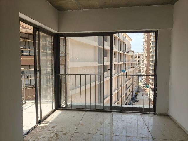4 BHK Apartment in New Maninagar for resale Ahmedabad. The reference number is 20564741