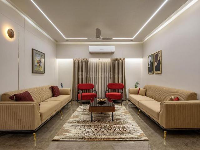4 BHK Apartment in New Alkapuri for rent Vadodara. The reference number is 18612528