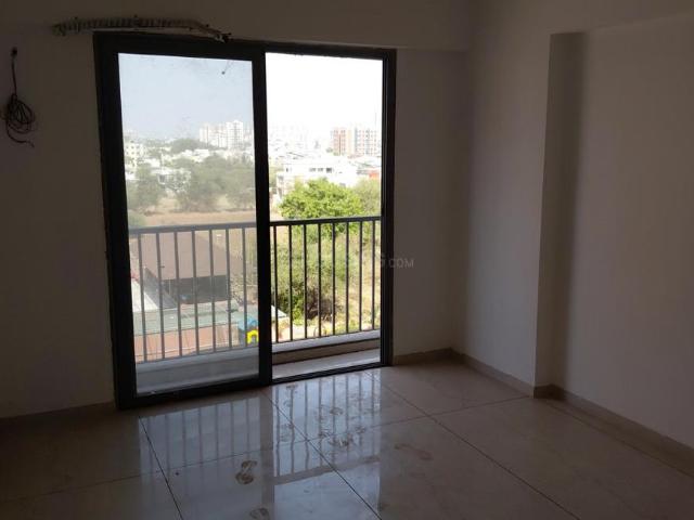 4 BHK Apartment in New Alkapuri for resale Vadodara. The reference number is 20366529