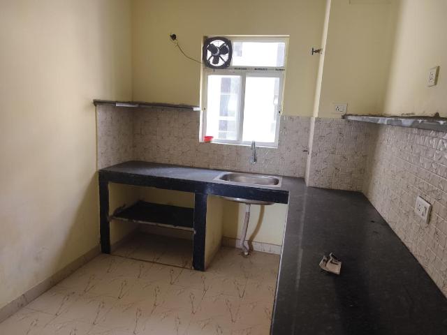 4 BHK Apartment in New Town for rent Kolkata. The reference number is 17135935