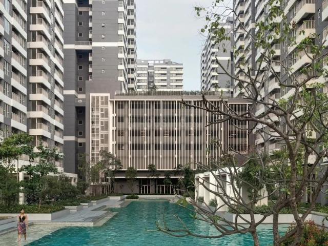 4 BHK Apartment in New Town for rent Kolkata. The reference number is 18312773