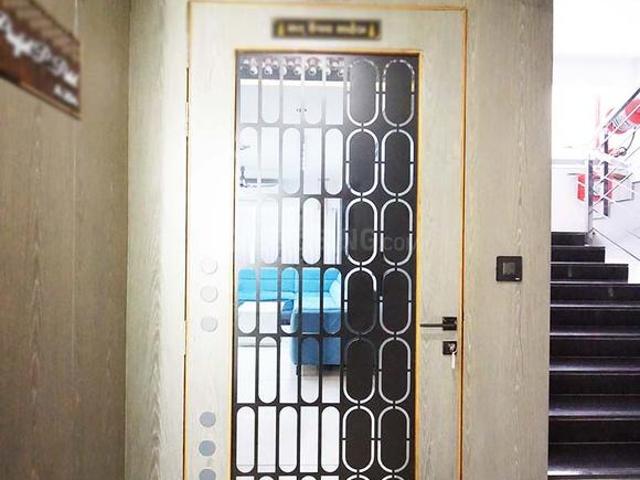 4 BHK Apartment in Nikol for resale Ahmedabad. The reference number is 19346586