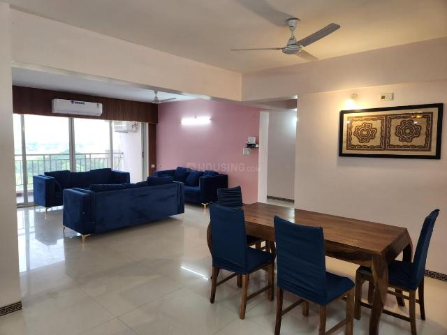 4 BHK Apartment in Nipania for resale Indore. The reference number is 20550745