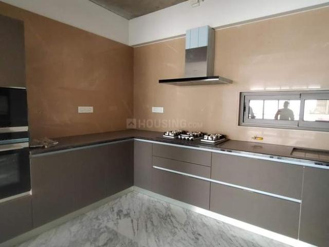 4 BHK Apartment in South Bopal for rent Ahmedabad. The reference number is 14312947