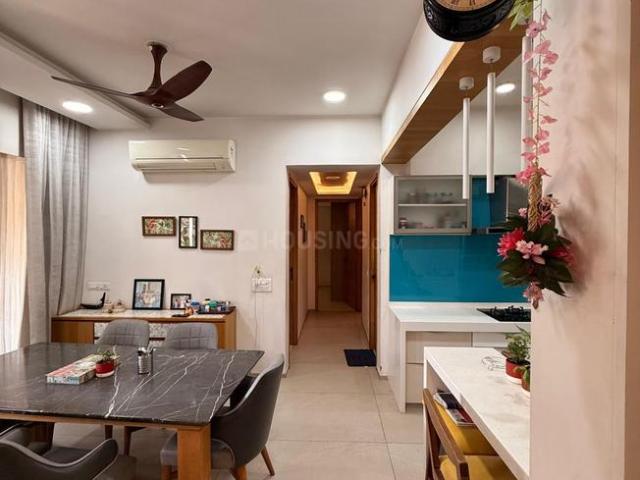 4 BHK Apartment in South Bopal for rent Ahmedabad. The reference number is 19881722