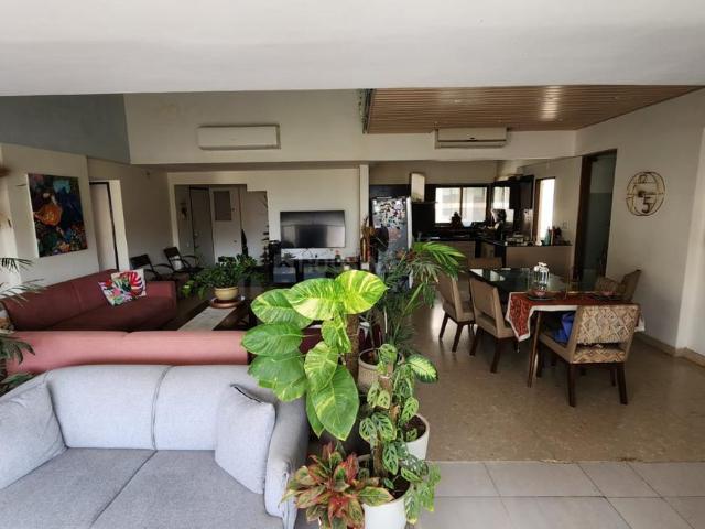 4 BHK Apartment in South Bopal for resale Ahmedabad. The reference number is 19780785