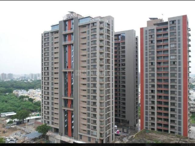 4 BHK Apartment in Sola for rent Ahmedabad. The reference number is 20325706