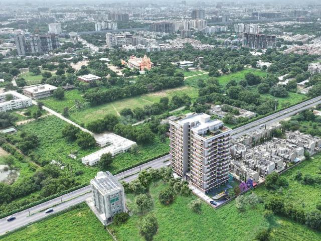 4 BHK Apartment in Sola for resale Ahmedabad. The reference number is 19532367