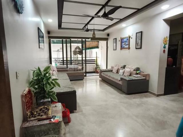 4 BHK Apartment in Sola for resale Ahmedabad. The reference number is 20310490