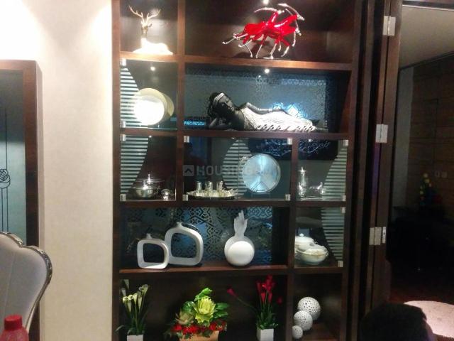 4 BHK Apartment in Somajiguda for resale Hyderabad. The reference number is 19793774