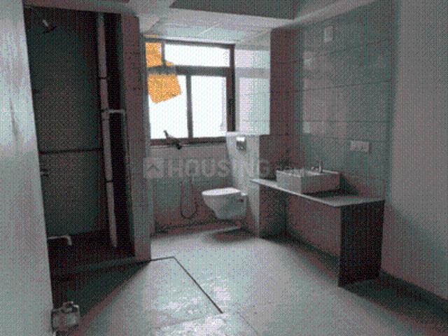 4 BHK Apartment in Satellite for rent Ahmedabad. The reference number is 18918033