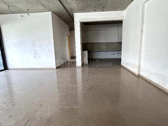 4 BHK Apartment in Satellite for resale Ahmedabad. The reference number is 18472019