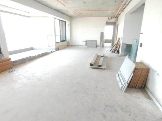4 BHK Apartment in Satellite for resale Ahmedabad. The reference number is 20077273
